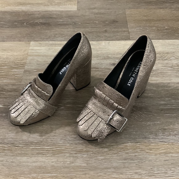 Kenneth Cole-Cambrie Metallic Loafer Heel EUC - Picture 6 of 7